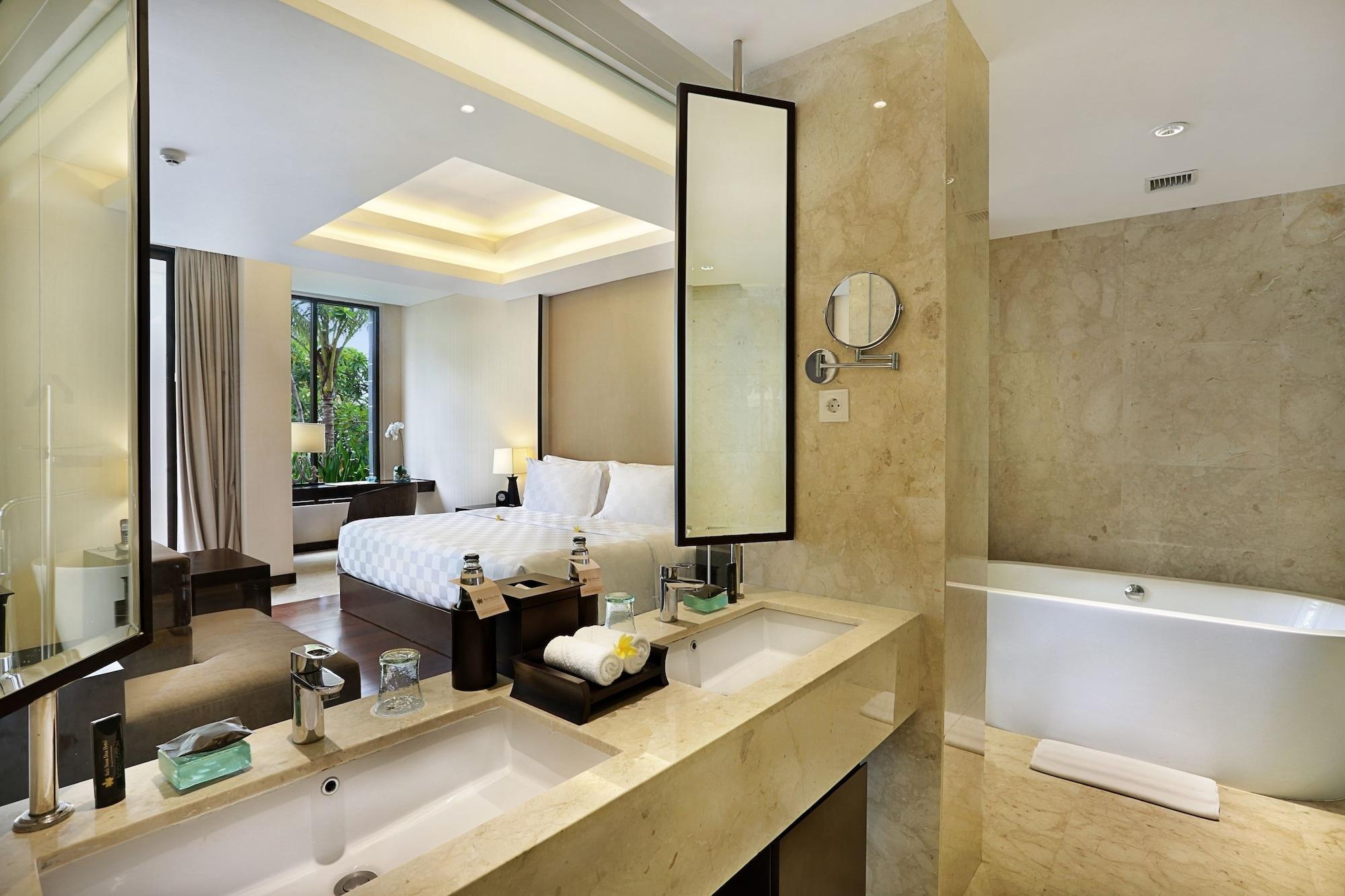 Bali Nusa Dua Hotel Exterior photo