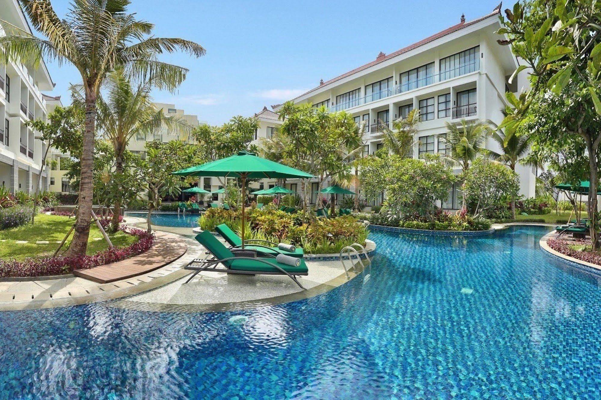 Bali Nusa Dua Hotel Exterior photo