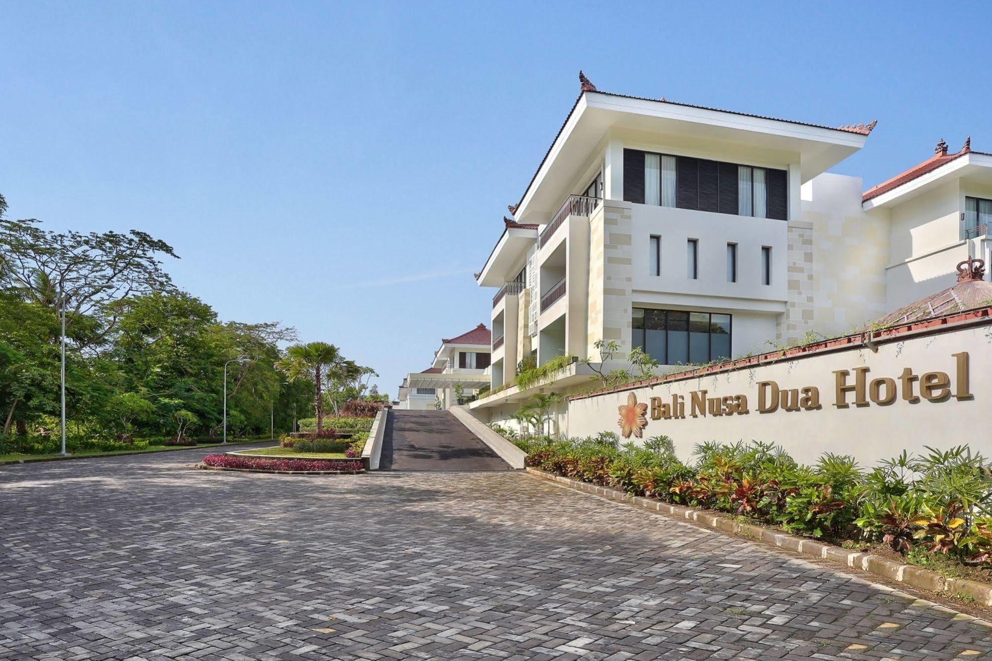 Bali Nusa Dua Hotel Exterior photo