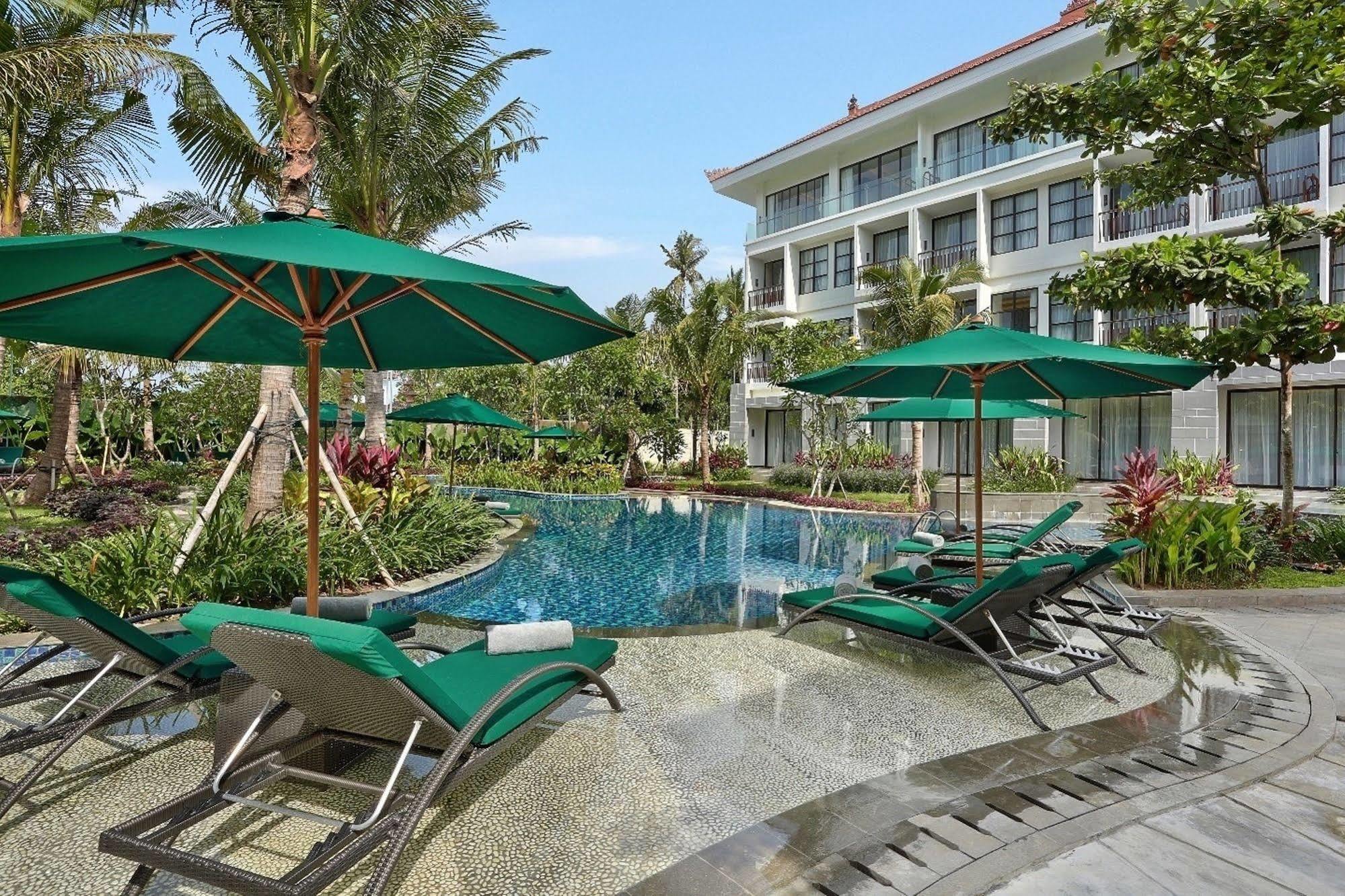 Bali Nusa Dua Hotel Exterior photo